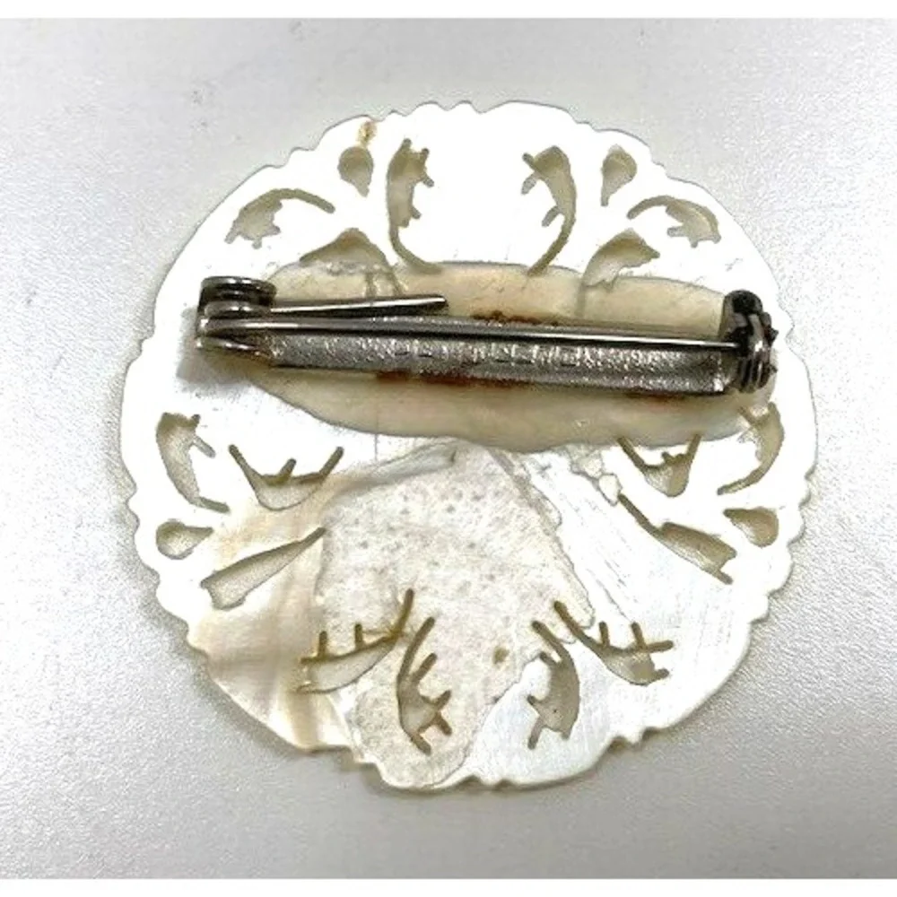 Vintage Intricate Hand Carved Made in Bethlehem Mother of Pearl‎ Star Pin Brooch